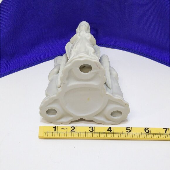 Vintage Porcelain Angel Trio Figurine  Handcrafted Collectible Decor  4.5" Tall - Picture 11 of 11